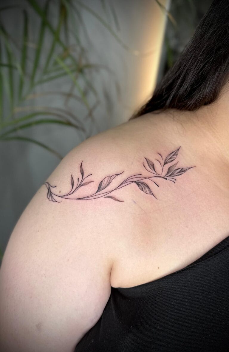 אלמוג טל - Mogiz Tattoo